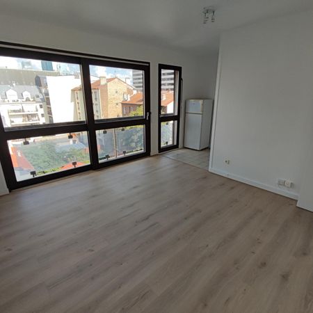 Studio moderne, comme neuf Puteaux (92800) - Photo 3