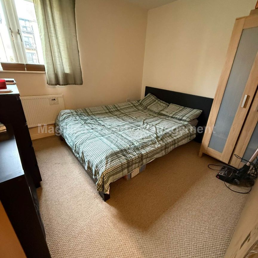 Price £1,250 pcm - Available 16/01/2026 - Unfurnished - Photo 1