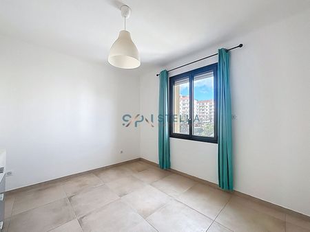 Location Appartement 4 pièces 79m² AJACCIO 20090 - Photo 3