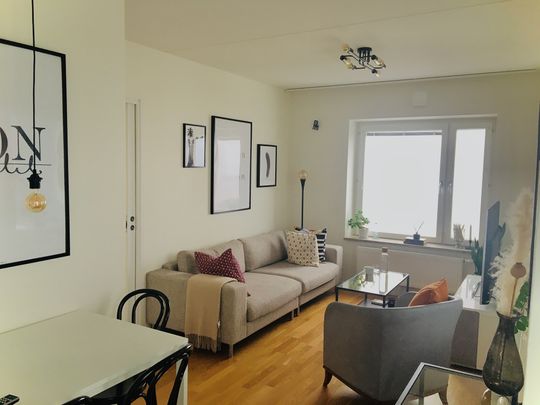 Almbygatan, Spånga - Foto 1