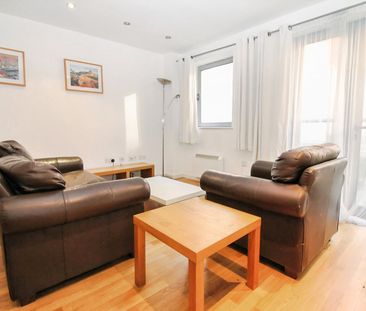 1 bedroom property to rent - Photo 2