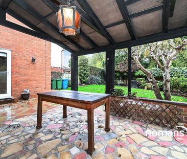 5 bedroom detached house to rent - Photo 6