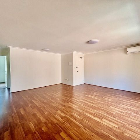 Freshly Painted Unit In Perfect Location! - Photo 1