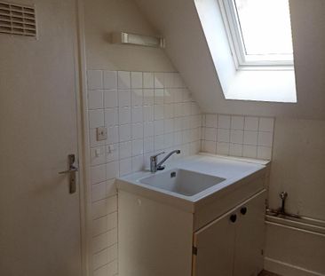 Location Appartement 1 pièce 17m² VICHY 03200 - Photo 2