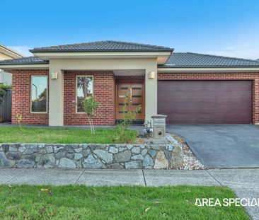 Beautiful Family Home with Multiple Living Areas & Spacious Outdoor... - Photo 6