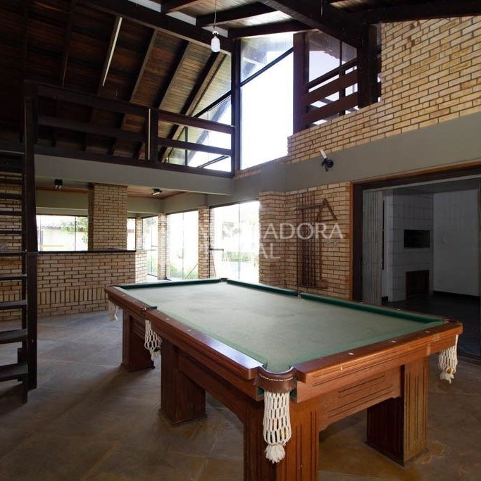 Casa com 5 quartos e 749m² para alugar em Ipanema, Porto Alegre. - Foto 1