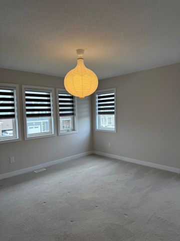 For Lease - 506 Oldenburg Avenue, Stittsville - Munster - Richmond, Ontario - Photo 4