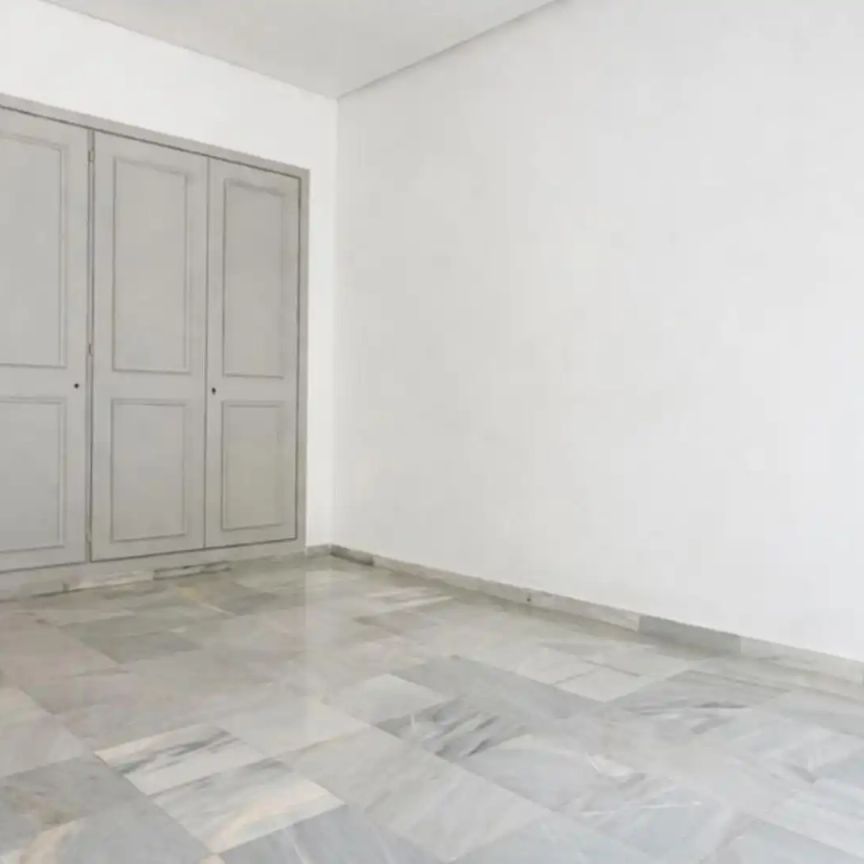 Piso de alquiler en Calle Roy Boston, 1, La Carolina - Guadalpín - Foto 1