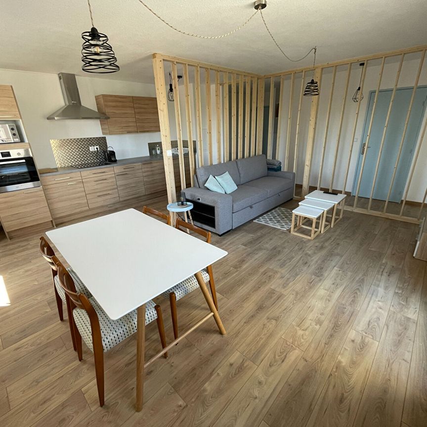 Location Appartement 2 pièces 54m² - Photo 1