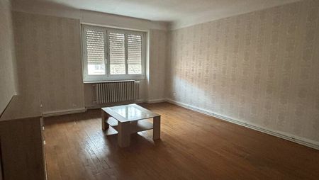 APPARTEMENT F5 AU CENTRE-VILLE - Photo 2
