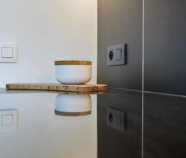 Strak gerenoveerde studio-penthouse met slaapkamer, groot zonneterr... - Photo 4