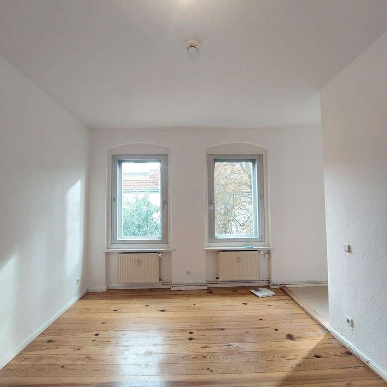 1-Zimmer-Altbau-Wohnung im Schillerkiez sucht neue Mieter! - Photo 1