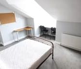 6 Bed - 18 Lucas Place, Woodhouse, Leeds - LS6 2JB - Student - Photo 6