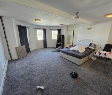 St Georges Place, Brighton - Photo 4