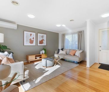 Stylish, Sunlit, and Wonderfully Convenient - Photo 2