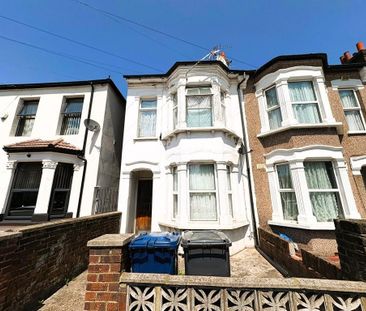 2 bedroom ground floor maisonette to rent - Photo 6