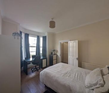 Hudson Road, Southsea, Portsmouth, PO5 - Photo 2