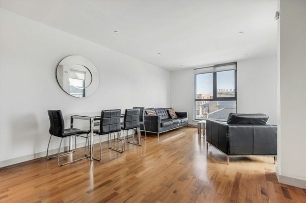 Shore Place, Victoria Park, E9 - Photo 1