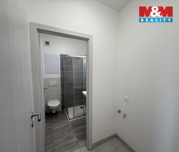 Pronájem bytu 2+kk 37 m², Karla Kofránka 2292, Hořice - Photo 5