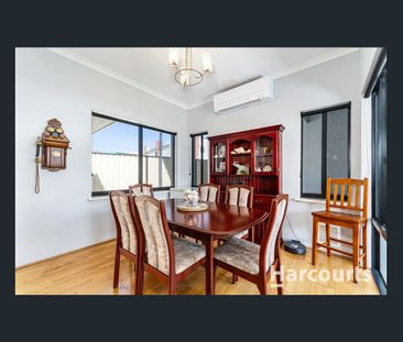 Spacious, Stylish Living in Sought-After Somerly Estate - Photo 4