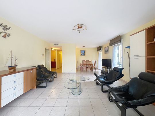 A LOUER AUX ANGLES ( 30133 ) : appartement 3 pièces -possibilité meublé -avec ascenseur - 2 terrasses et 1 garage !, - Photo 1