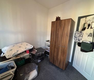 3 Bed Terraced House, Dacy Road, L5 - Photo 5