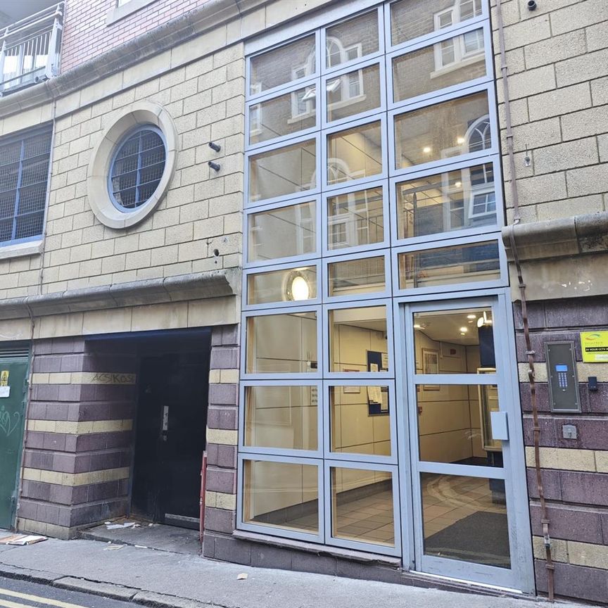 Pudding Chare, Newcastle Upon Tyne - Photo 1