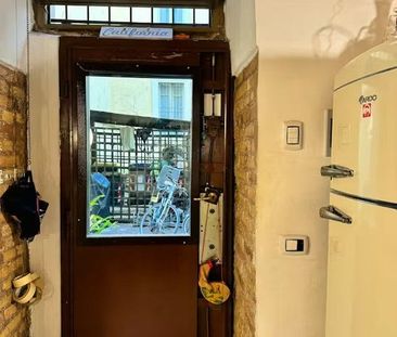 Viale di Trastevere, Rome, Lazio 00153 - Photo 2