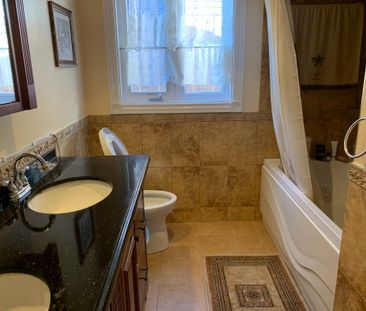 For Lease - 38 Marcelline Room 1 Crescent, Toronto, Ontario - Photo 4