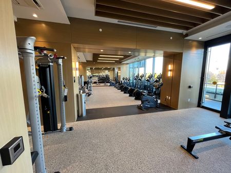 For Lease - 575 Bloor Street Unit# 1102 SHARED BR, Toronto, Ontario - Photo 2