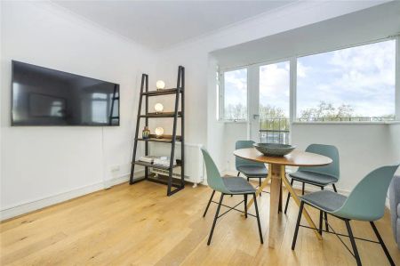 1 bedroom flat in 63 Lancaster Gate - Photo 3