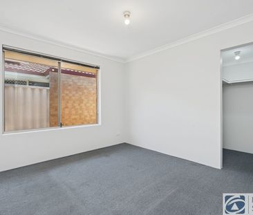 Neatly presented Villa - Photo 2