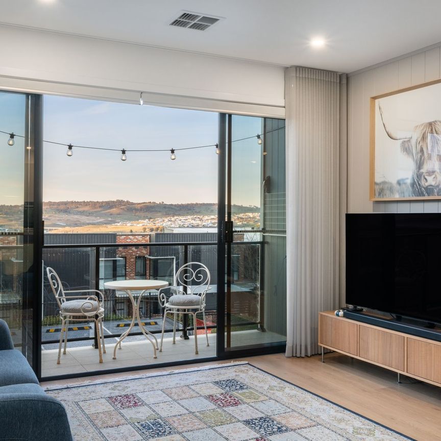 82D McMichael Terrace, Denman Prospect ACT 2611 - Townhouse For Rent | Domain - Photo 1