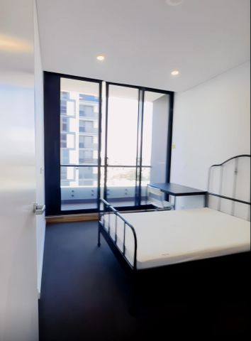 2 bed 2 bath-1241 - Photo 4