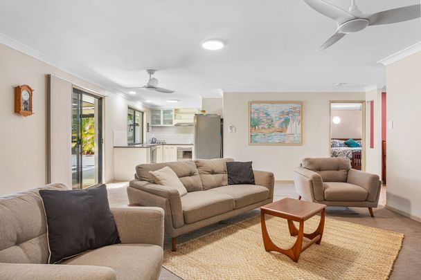 LOOKING FOR SPACE WITH ALL THE EXTRAS?! - Photo 1