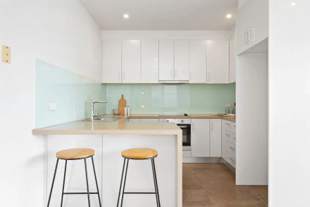 Cool, Calm & Convenient - Photo 3