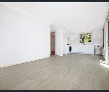 Modern Coastal Living - Walk to Beach & Transport! - Photo 1