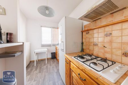 Location Appartement 1 pièce 30m² CLERMONT FERRAND 63100 - Photo 4