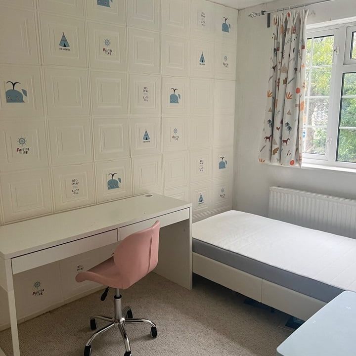 Room in a Shared House, Garrick Drive, NW4 - Photo 1