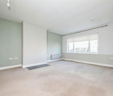 Daking Avenue, Sudbury, Boxford - Photo 1