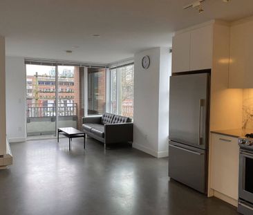 407-231 E Pender St, Vancouver - Photo 1