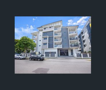 LOOKING FOR SPACE? GREAT SIZED 2 BEDROOM APARTMENT - $650 per week ... - Photo 6