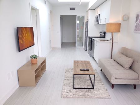 For Lease - 4010 Eglinton Avenue Unit# 201, Toronto, Ontario - Photo 3