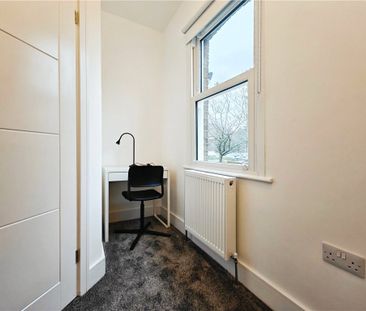 Victoria Road, Guildford, Surrey, GU1 4DJ - Photo 6