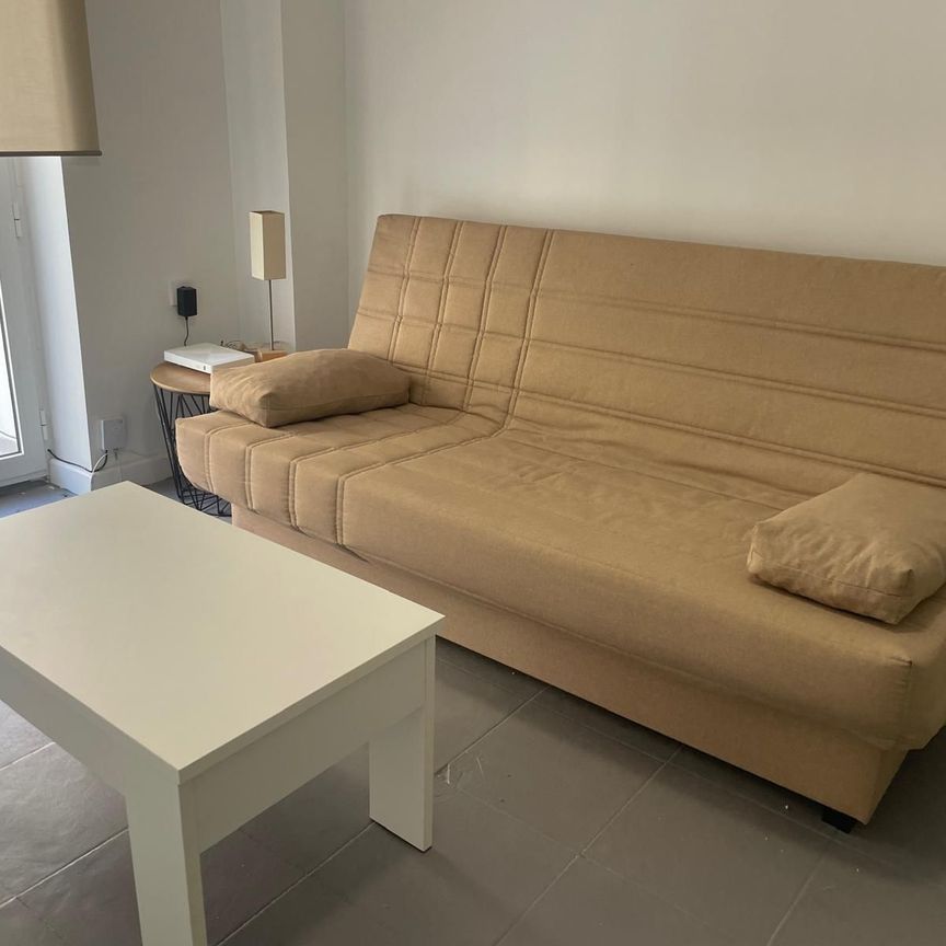 Estudio de alquiler en Casco Antiguo - Photo 1