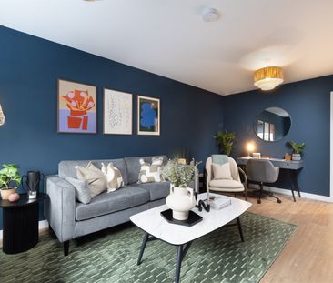 Casa, Vista Park, Glasgow, G33 - Photo 1