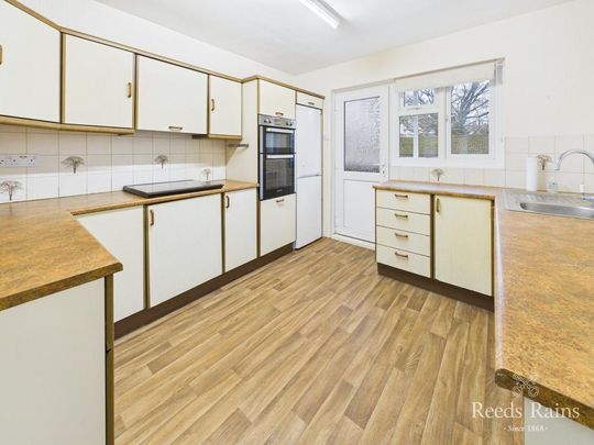 2 bedroom apartment to rent - Photo 1