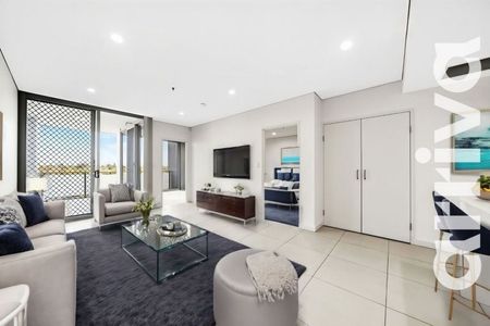 Arriva Strathfield | Luxury Light-filled 2 Bedroom Apartment - Photo 3