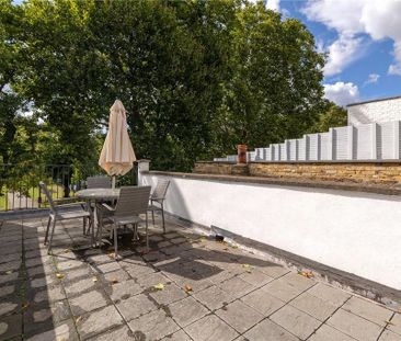 4 bedroom terraced house to rent - Photo 3