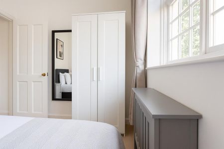 3 bedroom ground floor flat to rent - Photo 4